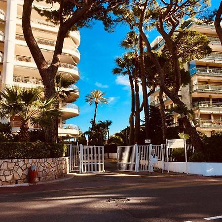 Cannes Croisette &Palm Beach,Parking Eksteriør billede