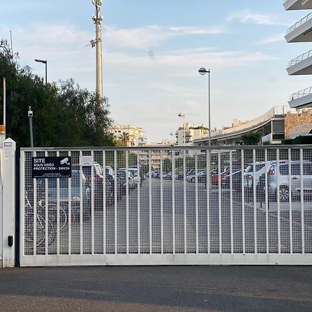 Cannes Croisette &Palm Beach,Parking Eksteriør billede