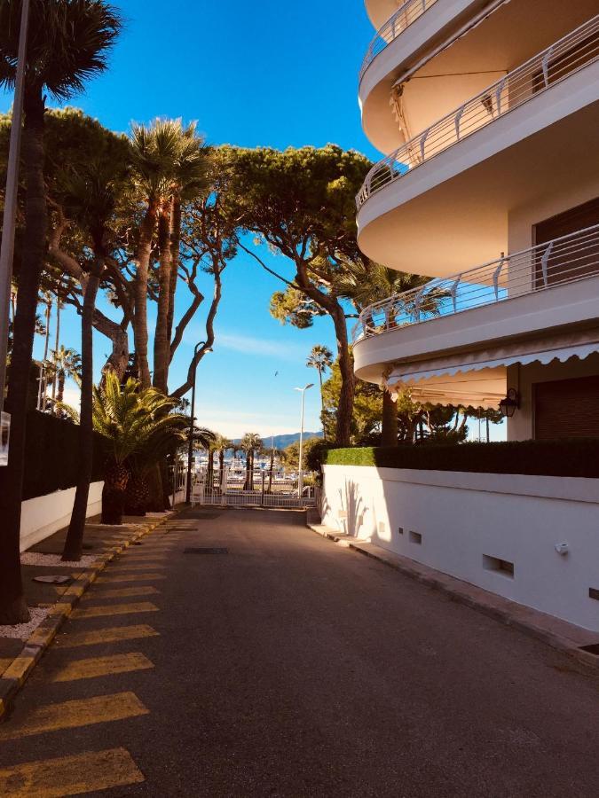 Cannes Croisette &Palm Beach,Parking Eksteriør billede